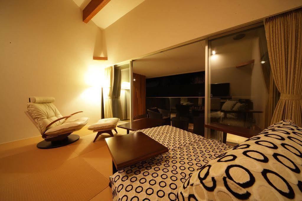 Hotel Four Seasons Yuzawa Quattro Exterior foto